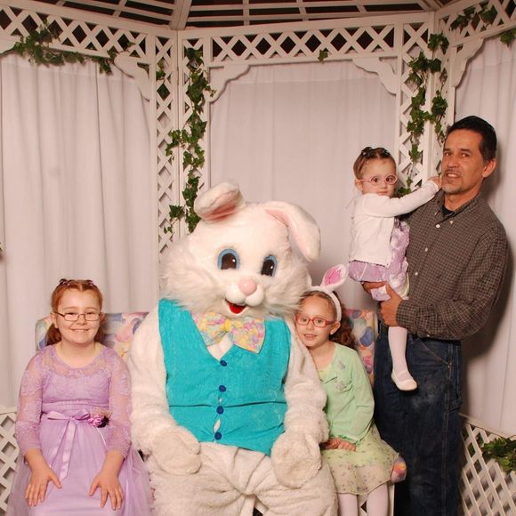 Meet your Posher, Sharron - Picture 1 of 2